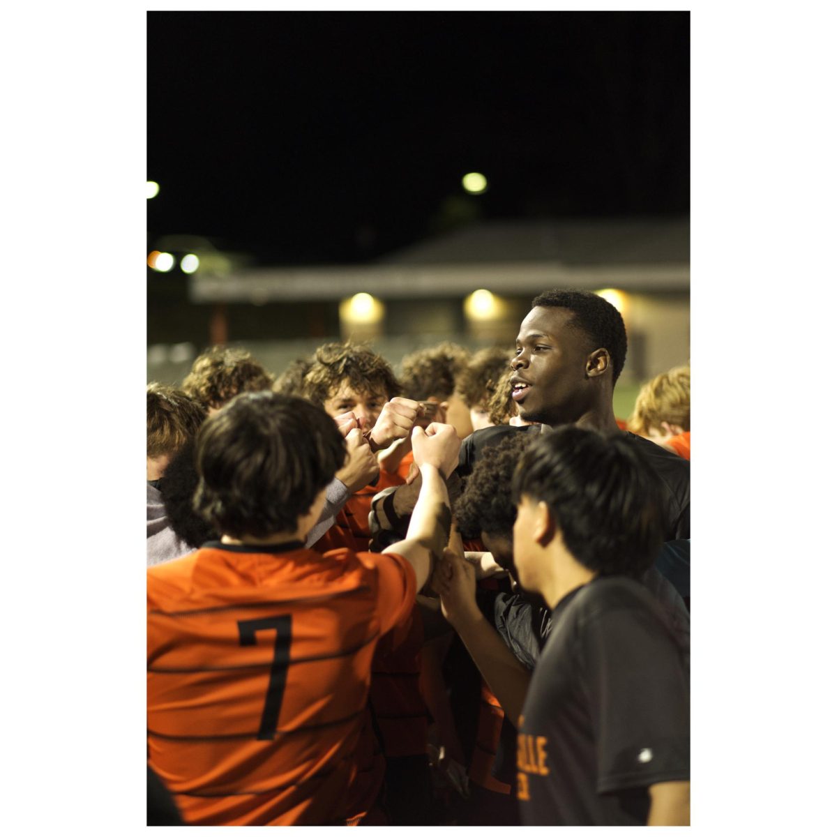 Thimson Duolo towering above the players in the final breakdown.